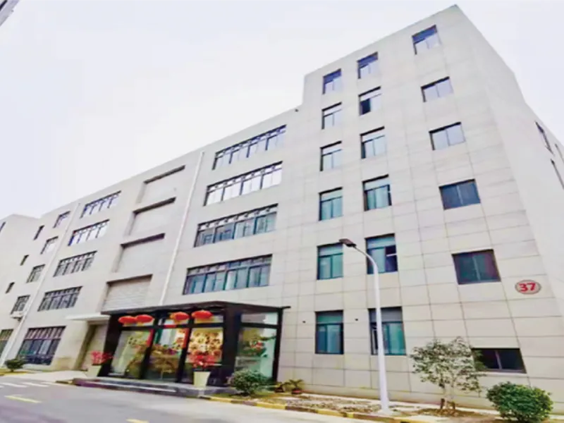 Shanghai Zhichu Laborgeräte Co., Ltd. ist auf die Herstellung von biologischen Sicherheits schränken der Klasse II, Laminar-Flow-Schränken und Umlauf bädern spezial isiert.